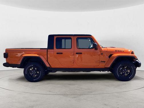 2025 Jeep Gladiator Willys