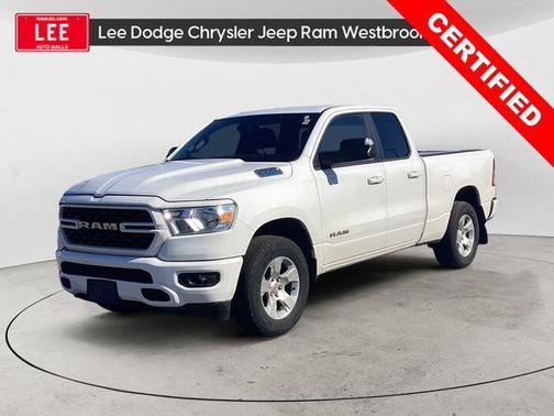 Bright White Clearcoat 2024 RAM 1500 Big Horn/Lone Star