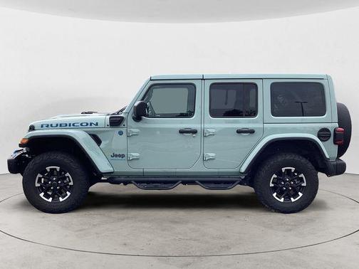 Earl Clearcoat 2024 Jeep Wrangler 4xe Rubicon X