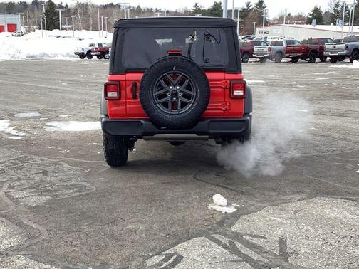 2025 Jeep Wrangler Sport S