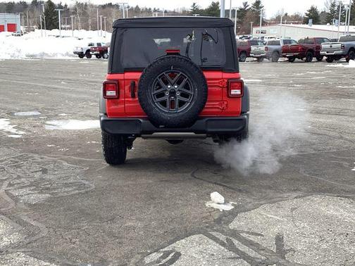2025 Jeep Wrangler Sport S