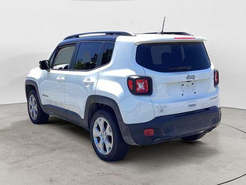 Alpine White Clearcoat 2022 Jeep Renegade Limited
