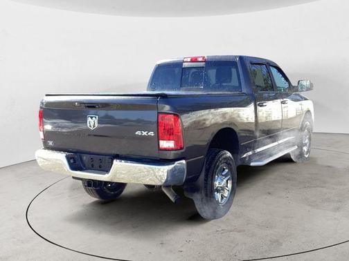 2018 RAM 2500 SLT Crew Cab 4x4 6'4' Box