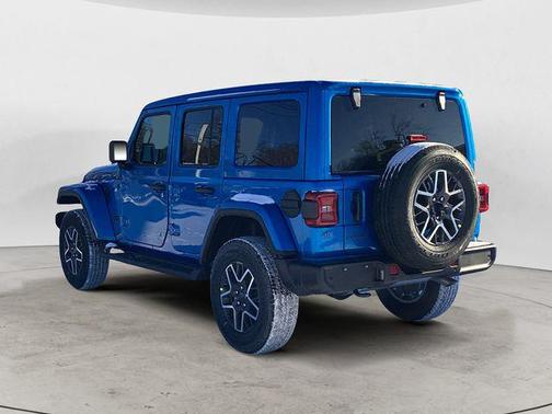 2026 Jeep Wrangler 4-Door Sahara 4x4
