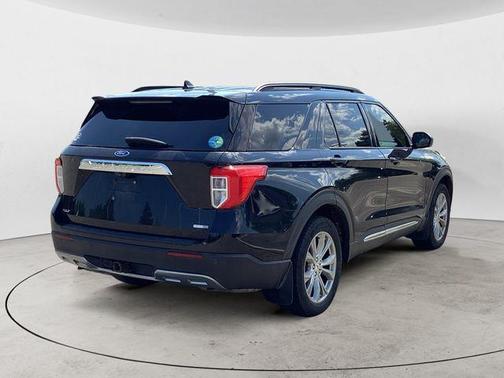 Agate Black Metallic 2020 Ford Explorer XLT