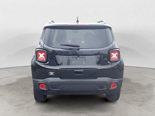 Black Clearcoat 2023 Jeep Renegade Upland