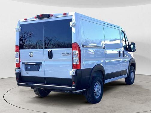 Bright White Clearcoat 2026 RAM ProMaster 1500 Low Roof