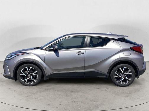 Silver Knockout Metallic 2020 Toyota C-HR XLE