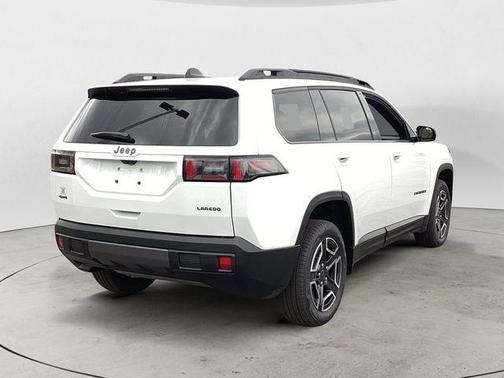Bright White Clearcoat 2026 Jeep Cherokee Laredo 4x4