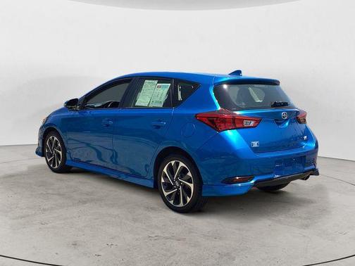 2016 Scion iM Base