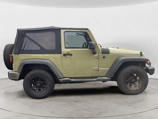 Commando Green 2013 Jeep Wrangler Sahara