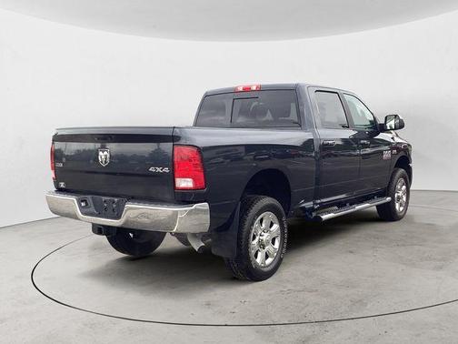 2017 RAM 2500 SLT Crew Cab 4x4 6'4' Box