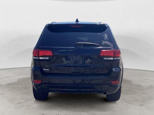Diamond Black Crystal Pearlcoat 2019 Jeep Grand Cherokee Altitude