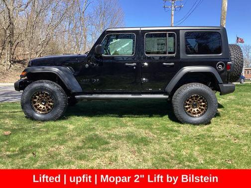 Black Clearcoat 2026 Jeep Wrangler Sport S