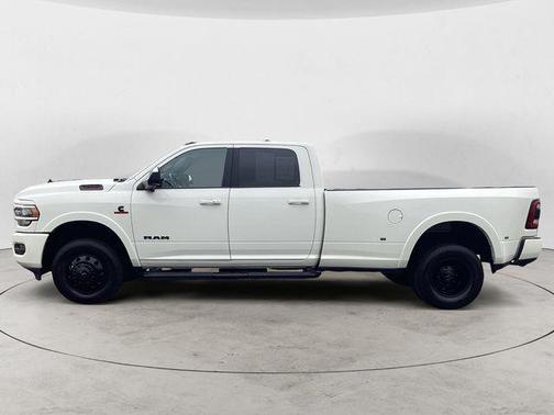 2021 RAM 3500 Laramie Crew Cab 4x4 8' Box
