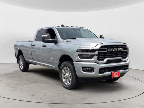 Silver Zynith 2026 RAM 2500 Big Horn Crew Cab 4x4 8' Box
