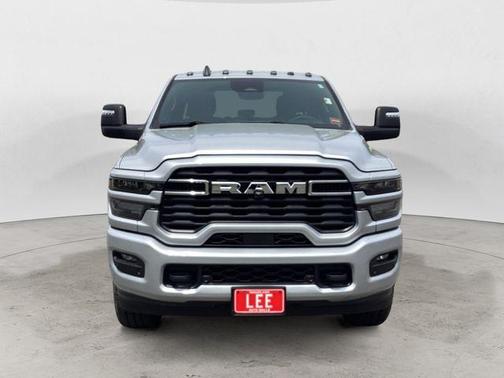 Silver Zynith 2026 RAM 2500 Big Horn Crew Cab 4x4 8' Box