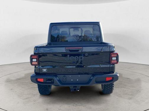2025 Jeep Gladiator Willys