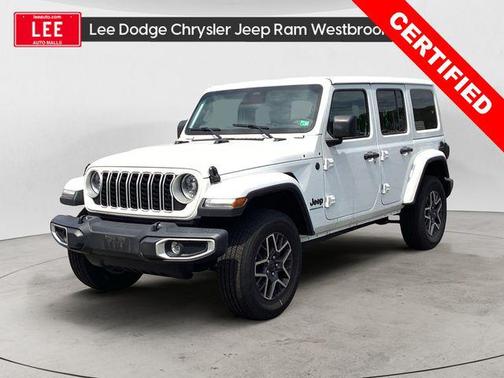 Bright White Clearcoat 2025 Jeep Wrangler 4-Door Sahara 4x4
