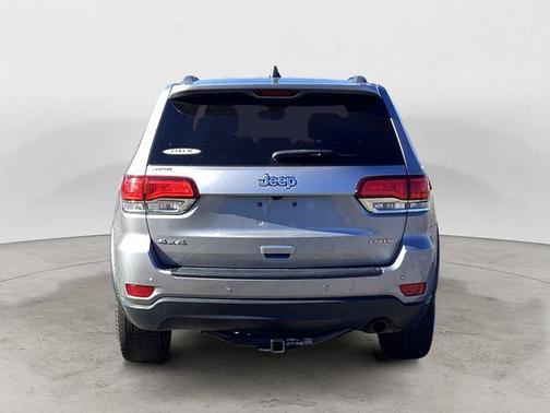 2020 Jeep Grand Cherokee Laredo