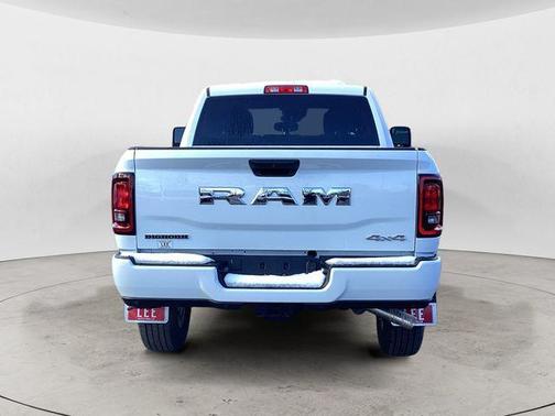 2026 RAM 2500 Big Horn Crew Cab 4x4 6'4' Box