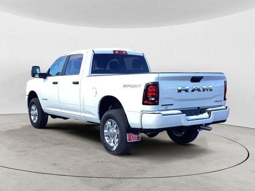2026 RAM 2500 Big Horn Crew Cab 4x4 6'4' Box