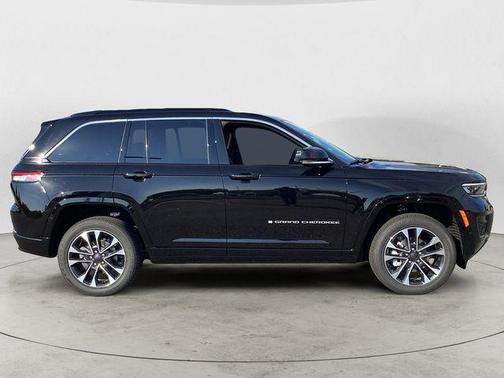 2025 Jeep Grand Cherokee Overland