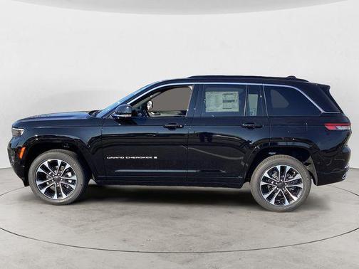 2025 Jeep Grand Cherokee Overland