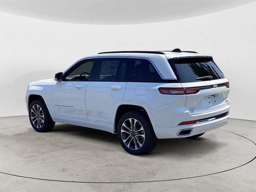 2025 Jeep Grand Cherokee Overland