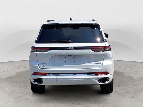 2025 Jeep Grand Cherokee Overland