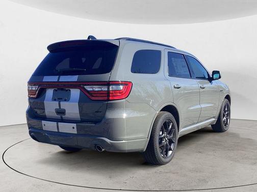 Destroyer Gray Clearcoat 2026 Dodge Durango GT HEMI V8 AWD