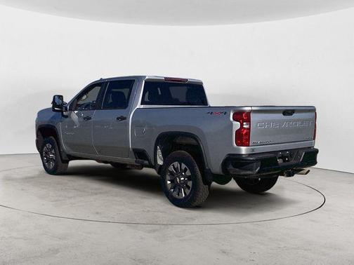 2023 Chevrolet Silverado 2500 Custom