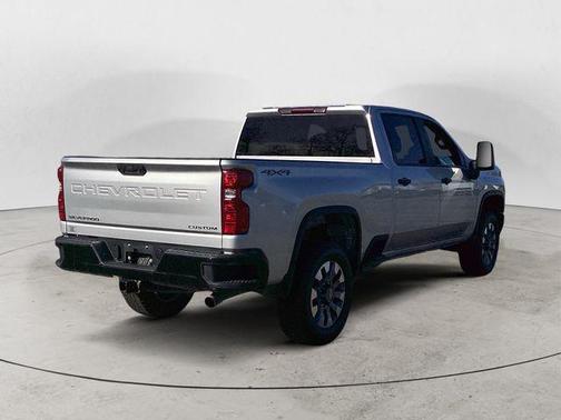2023 Chevrolet Silverado 2500 Custom