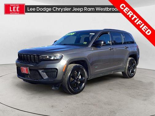 2022 Jeep Grand Cherokee Altitude