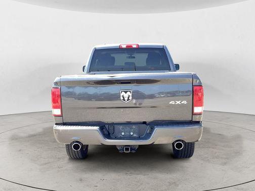 Granite Crystal Metallic Clearcoat 2019 RAM 1500 Express
