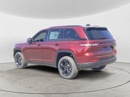 2025 Jeep Grand Cherokee Limited X