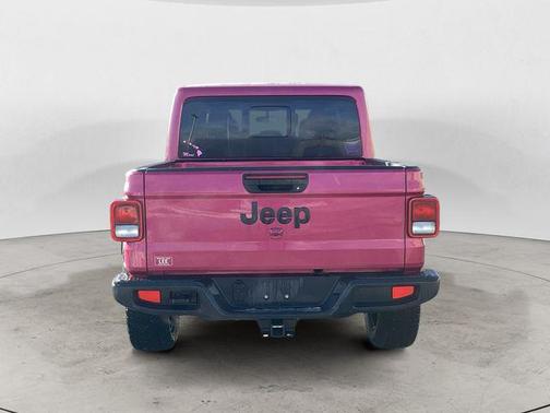 2024 Jeep Gladiator Nighthawk