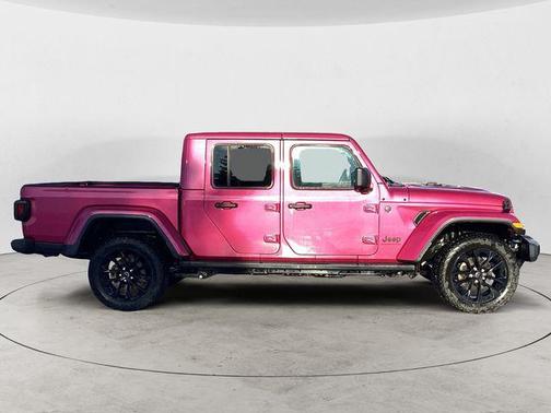 2024 Jeep Gladiator Nighthawk