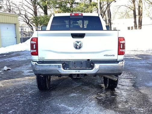 2024 RAM 2500 Tradesman Crew Cab 4x4 6'4' Box