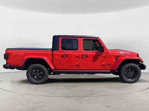 2025 Jeep Gladiator Willys