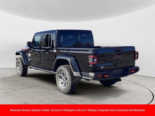 Black Clearcoat 2026 Jeep Gladiator Mojave X