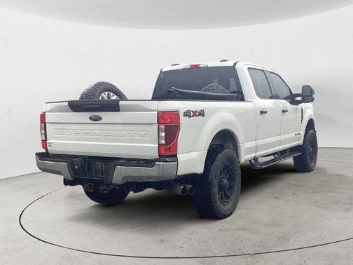 Oxford White 2021 Ford F-250 XLT