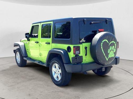 Hypergreen Clearcoat 2016 Jeep Wrangler Unlimited Sport