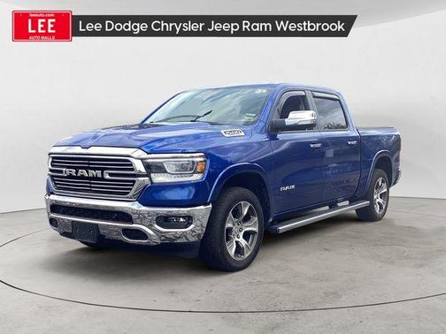 Blue Streak Pearlcoat 2019 RAM 1500 Laramie