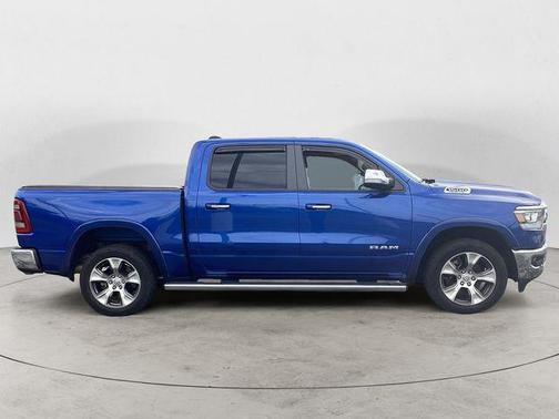 Blue Streak Pearlcoat 2019 RAM 1500 Laramie