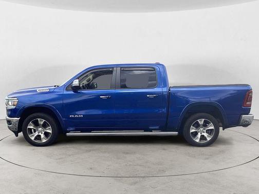 Blue Streak Pearlcoat 2019 RAM 1500 Laramie