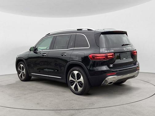 2024 Mercedes-Benz GLB 250 4MATIC