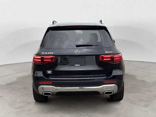 2024 Mercedes-Benz GLB 250 4MATIC