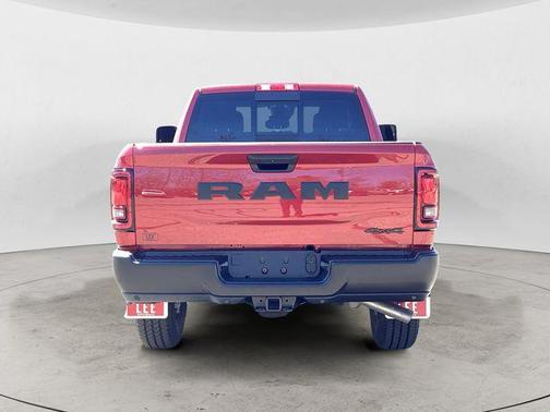 Molten Red Pearlcoat 2026 RAM 2500 Tradesman Crew Cab 4x4 6'4' Box