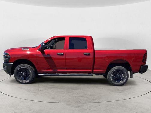 Molten Red Pearlcoat 2026 RAM 2500 Tradesman Crew Cab 4x4 6'4' Box